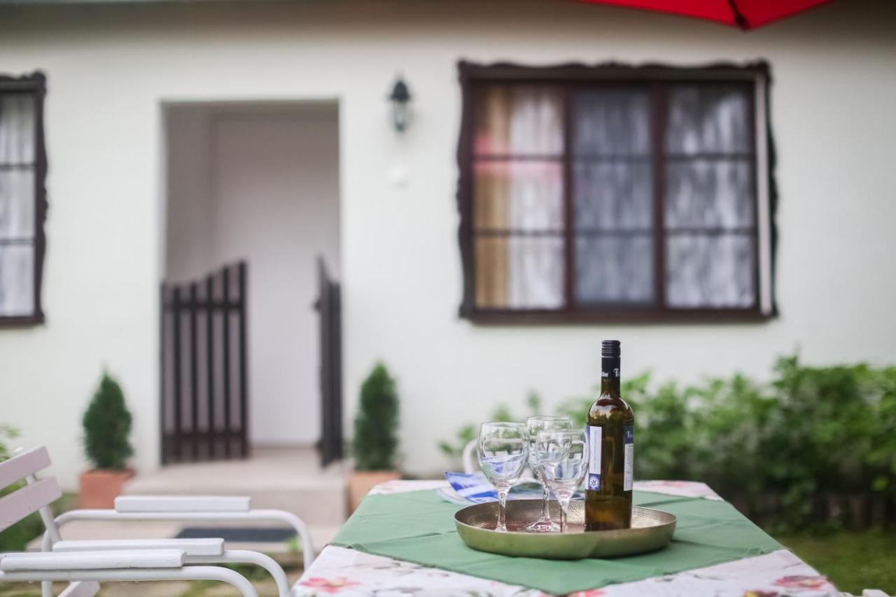 Hellenyi Apartmanok Harkány Zewnętrze zdjęcie