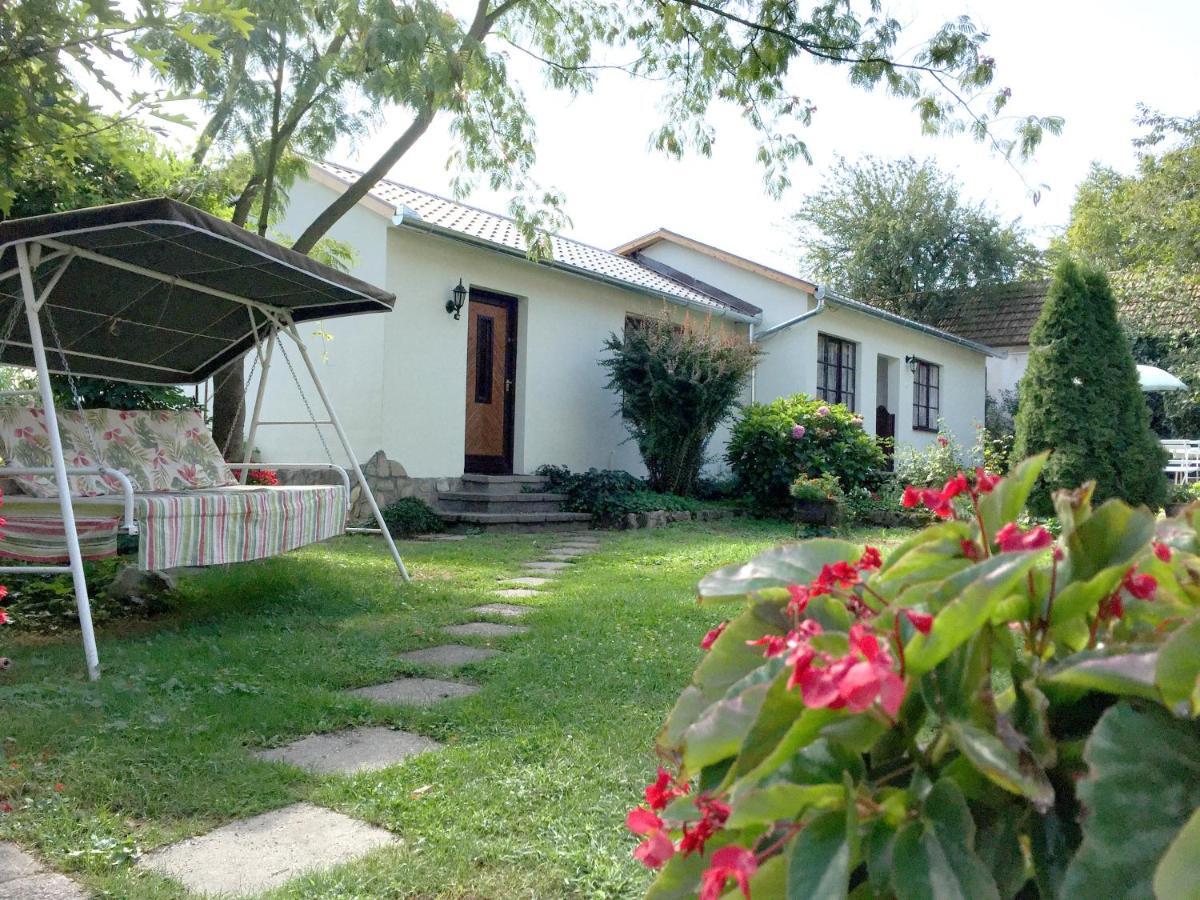 Hellenyi Apartmanok Harkány Zewnętrze zdjęcie